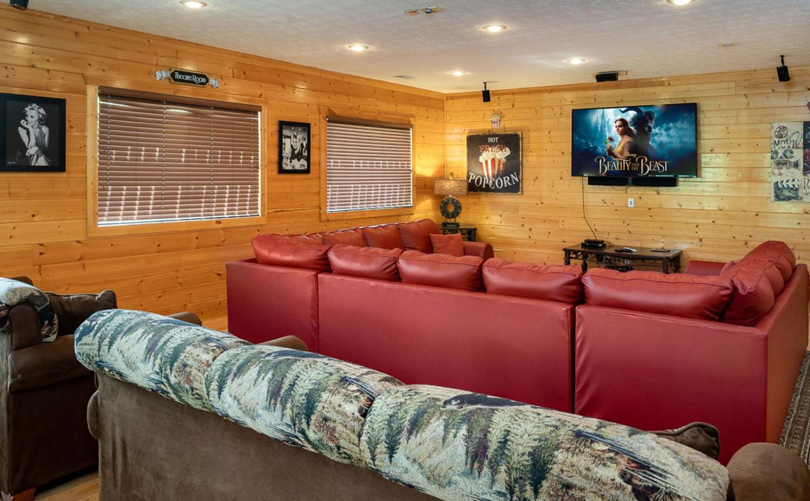 Big Bear Ridge Lodge - Breathtaking Mountain Views And Private Forest Scenes In Amazing Large Log Cabin Gatlinburg Extérieur photo