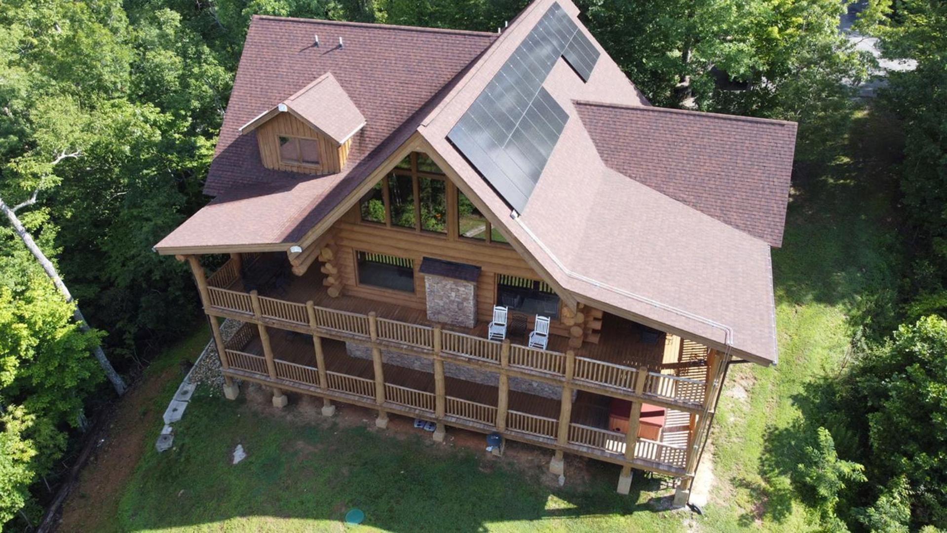 Big Bear Ridge Lodge - Breathtaking Mountain Views And Private Forest Scenes In Amazing Large Log Cabin Gatlinburg Extérieur photo