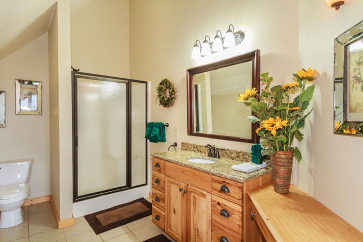 Big Bear Ridge Lodge - Breathtaking Mountain Views And Private Forest Scenes In Amazing Large Log Cabin Gatlinburg Extérieur photo